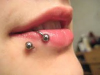 /album/piercing/indir-jpg/